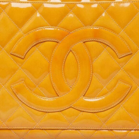 Chanel Yellow Quilted Patent Leather Large Frame Top Tote Bag - Picture 8 of 12